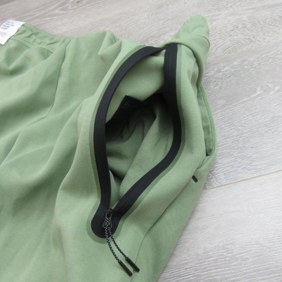 Nike Sportswear Tech Fleece Graphic Jogger Pants Mens XL Green NEW - Picture 10 of 13